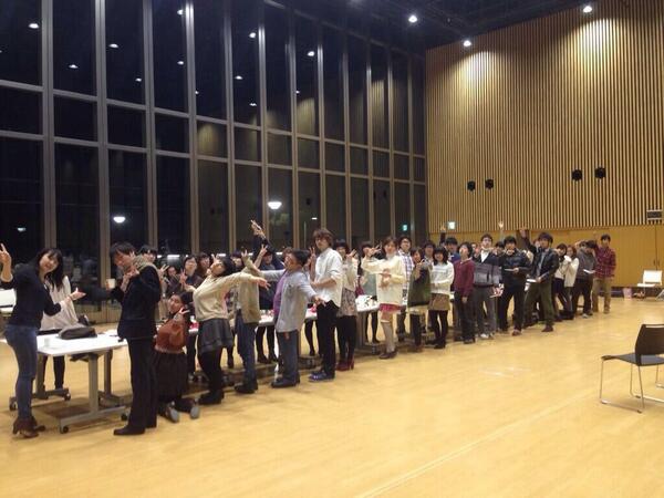 VcYumi's tweet photo. Christmas party with orchestra club:) http://t.co/VTLeWASrBH