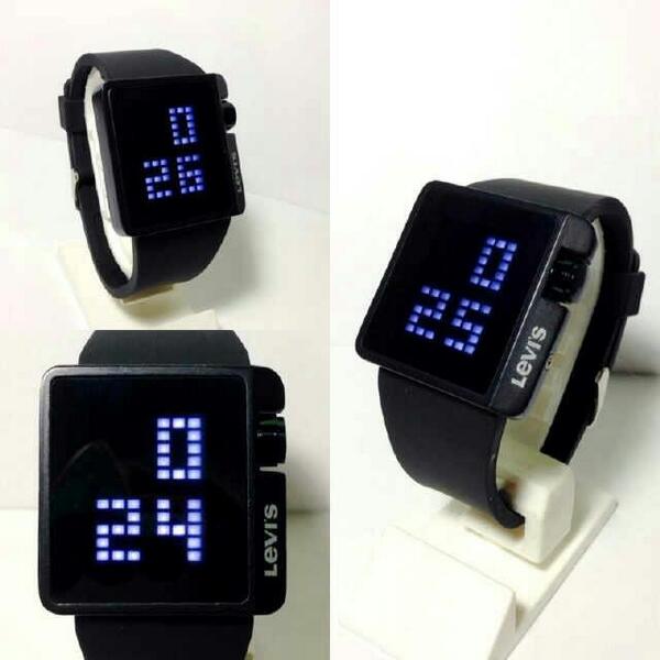 RT <a href="/OmadAnakMama/">OMAD</a>: Levi's Outline Fullblack Rp.98rb Info|| Pin 3314262F || Qiezzwatch.com