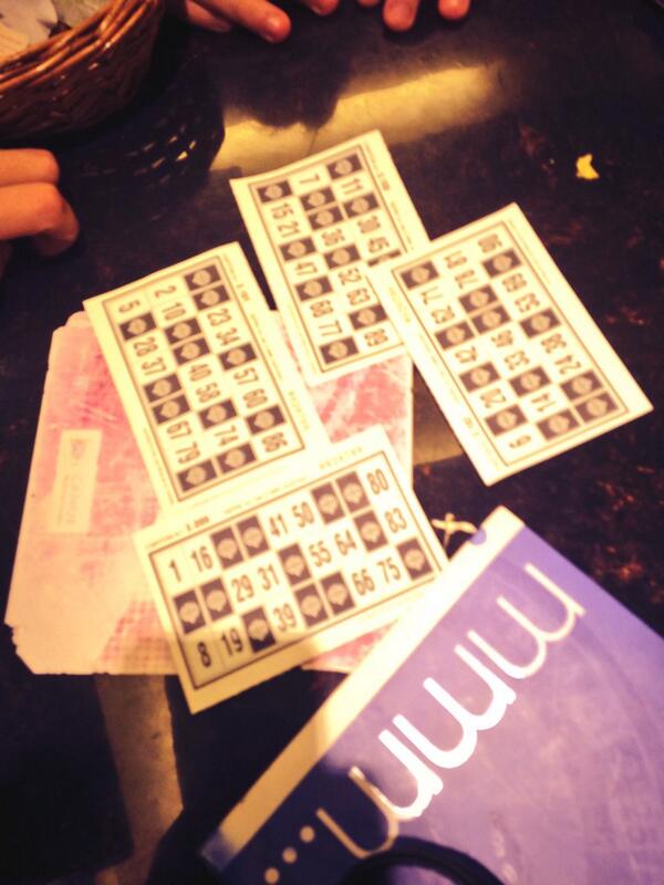 jimeJRD's tweet photo. Hoy casi nos hacemos ricas @PilarSDM @raquelnunezsan @AleJuncoP  Ya llegara ya http://t.co/DkW2gnaRJV