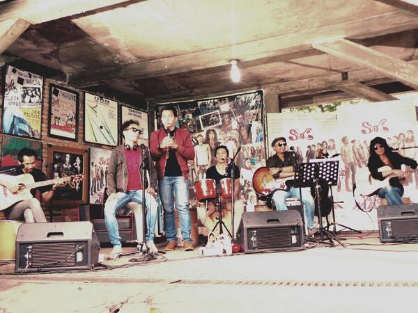 Pagi2 ngomongin koruptor di #AKI_TvOne