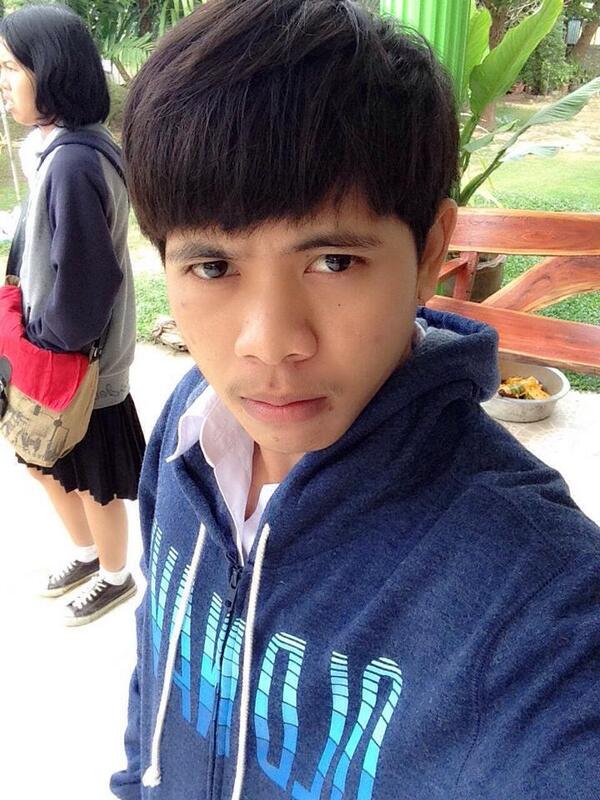 fampnonooib's tweet photo. ไปทำบุญเช้านี้ http://t.co/ChJA2xpVzi