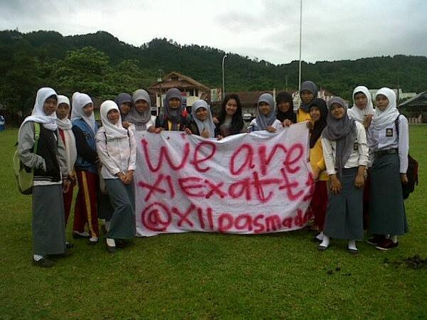 XIIpaSmadas's tweet photo. Porseni hari pertama http://t.co/YlbA5gJaEn