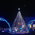 masao218's tweet photo. Illumination in the neighborhood. http://t.co/JXqEzLP3RC