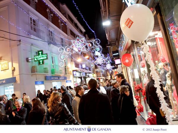 GandiaOpenNight's tweet photo. Ahora sí que hemos entrado en la semana de la #GandiaOpenNight! Quedan sólo 4 días! http://t.co/42w14q2WIp