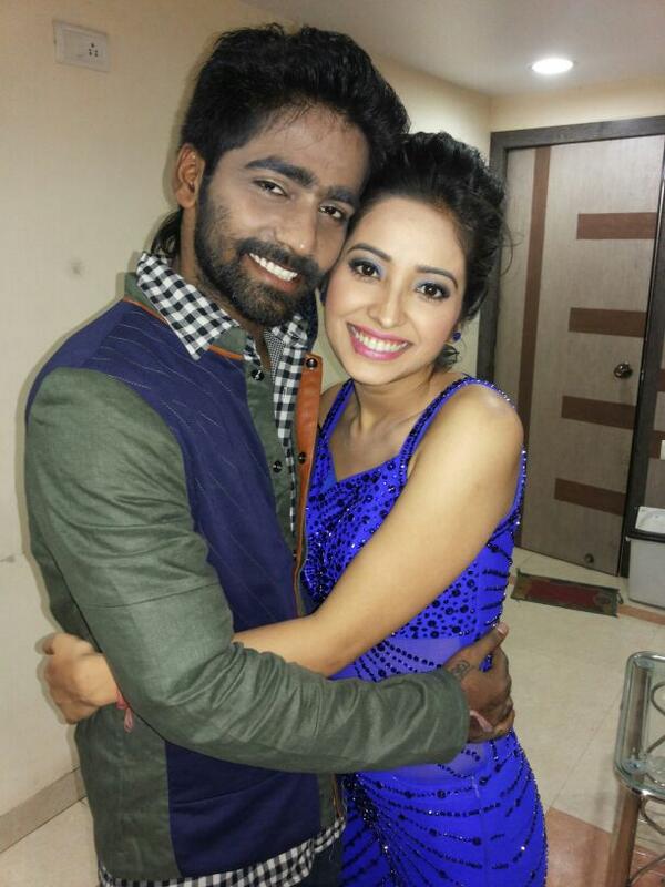 Embedded image permalink