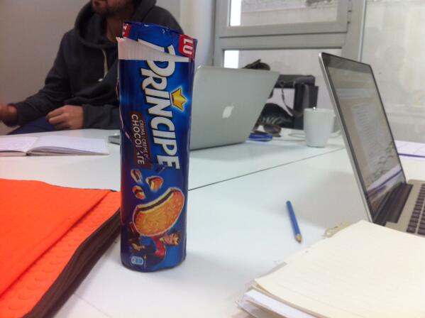 Exclusiva! El Príncipe ha venido a inaugurar las oficinas de <a href="/kurkuba/">Kurkuba</a> !!!