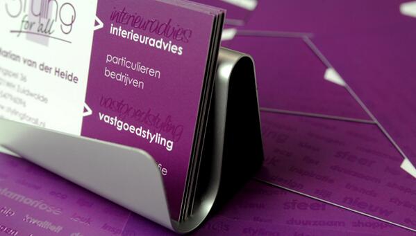 Top-kwaliteit drukwerk, offset gedrukt in kleur, afgewerkt met een mat-laminaat + UV-spotlak #visitekaartjes