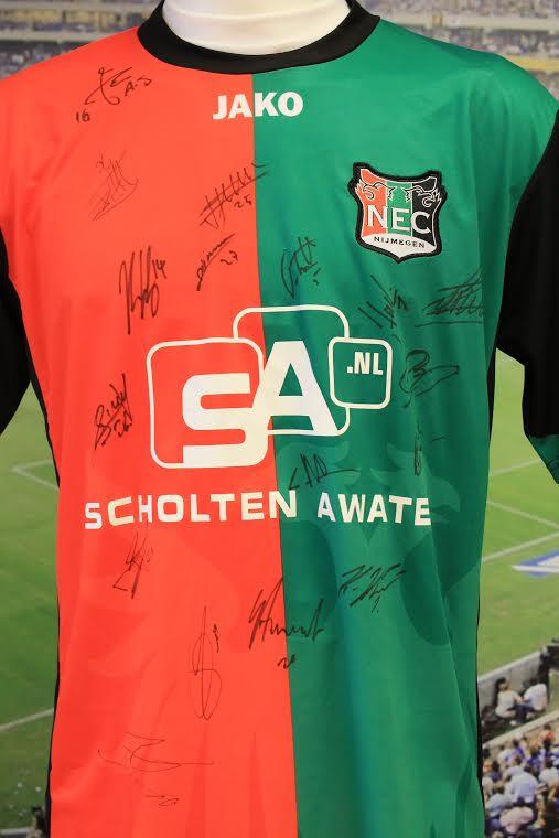 FCrequest's tweet image. Het shirt van @NEC_Nijmegen staat op de 3fm.nl/veiling site! #SR13 #3FM