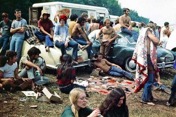 HistoryInPics's tweet photo. Woodstock, 1969 http://t.co/oEIS1764dq