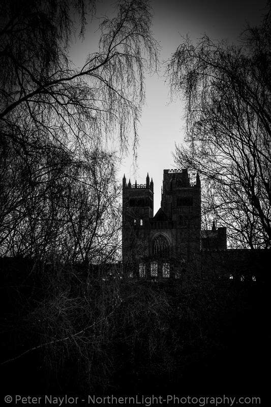 PetesPhotoz's tweet photo. #Durham #Cathedral through the trees.
Another winter pic from last year.
#photography #fineart #northeasthour http://t.co/NIIqqJiKDM