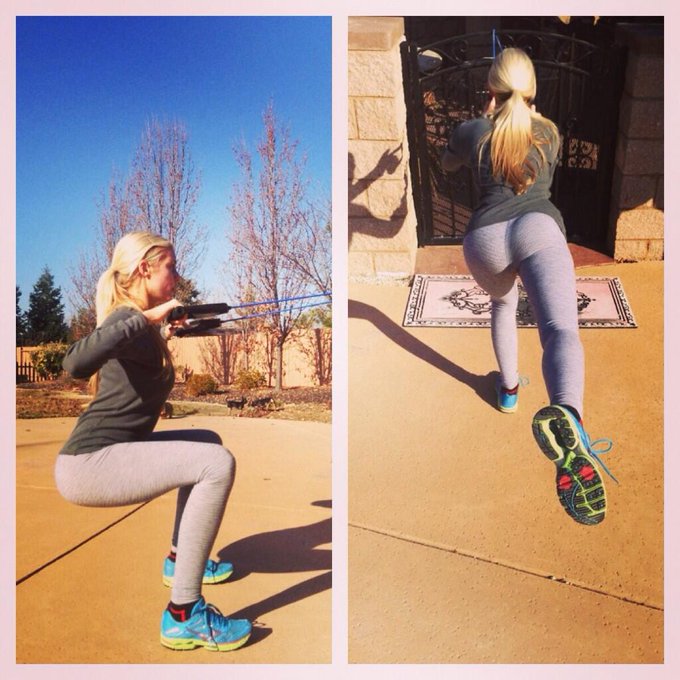 Even when I'm out of town I make sure I work out. Ran 3 miles &amp; strength trained w resistance bands http://t<a href="/tag/sweetnsavage"class="tags"><span>#sweetnsavage</span></a>