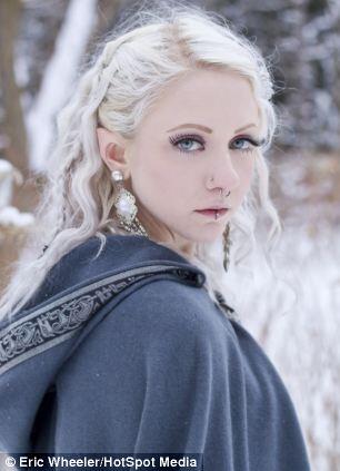 DailyMail's tweet image. Woman who believes she was a fairy in a past life cuts her ears to look more like an elf dailym.ai/1gShxEw