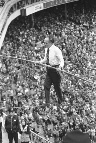 Adam Stern (@adhowstern) | Twitter