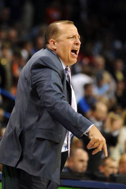 DRoseFan__'s tweet image. Best Coach Ever #BullsNation #BullsCoach #TomT 👌