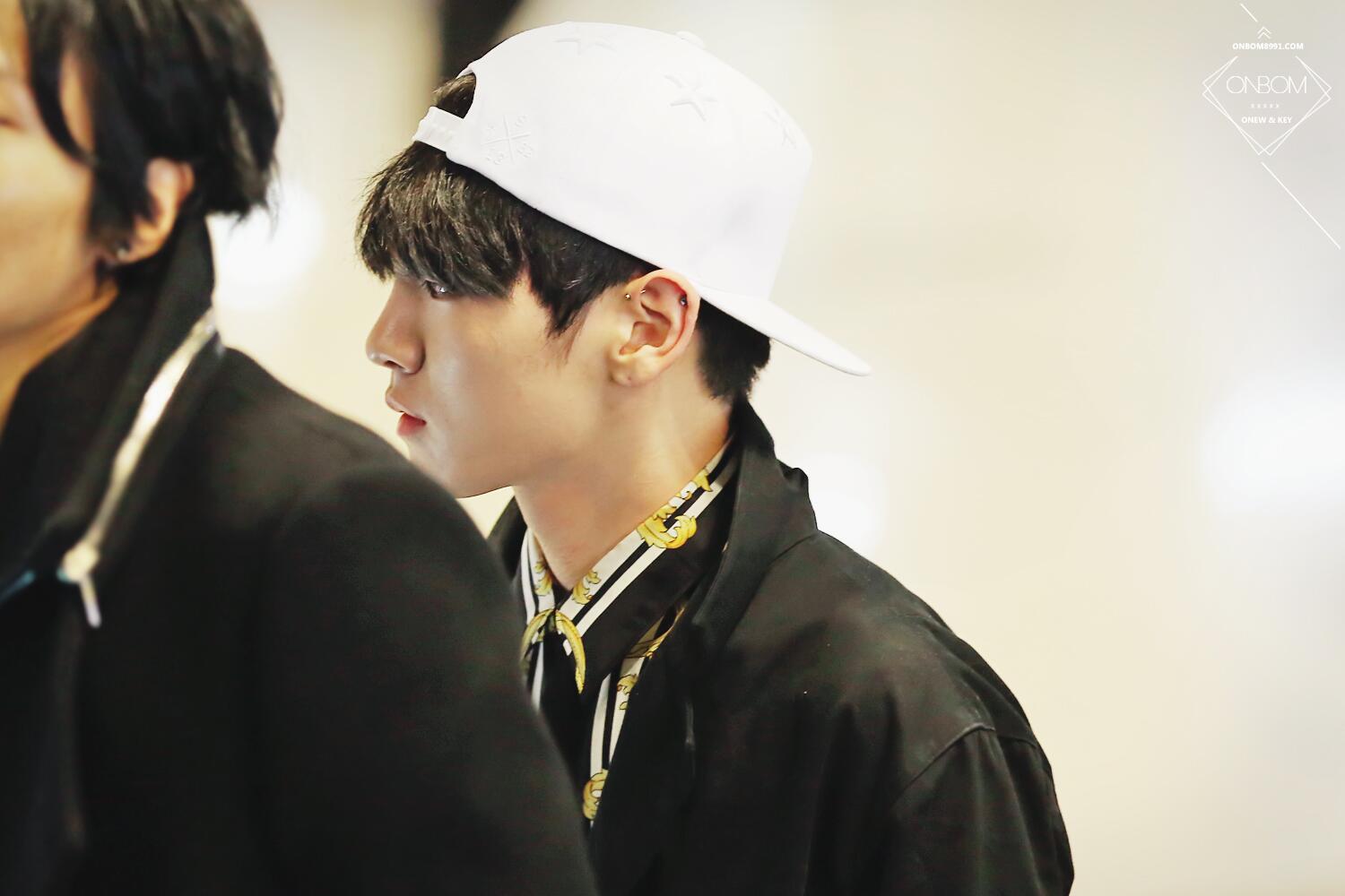 ジョンキーじゃないよww Gimpo Airport To Japan Shinee Moon Shinee Star ジョンキーじゃないよww Gimpo Airport To Japan Shinee Moon Shinee Star