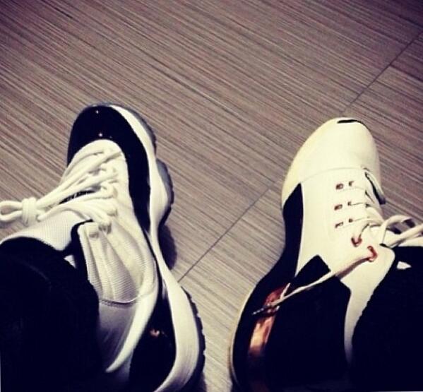 That_niggaRel's tweet photo. Decisions for the nite #11s or #17s #Holidayheat #Ididtht http://t.co/opo1naI6D8