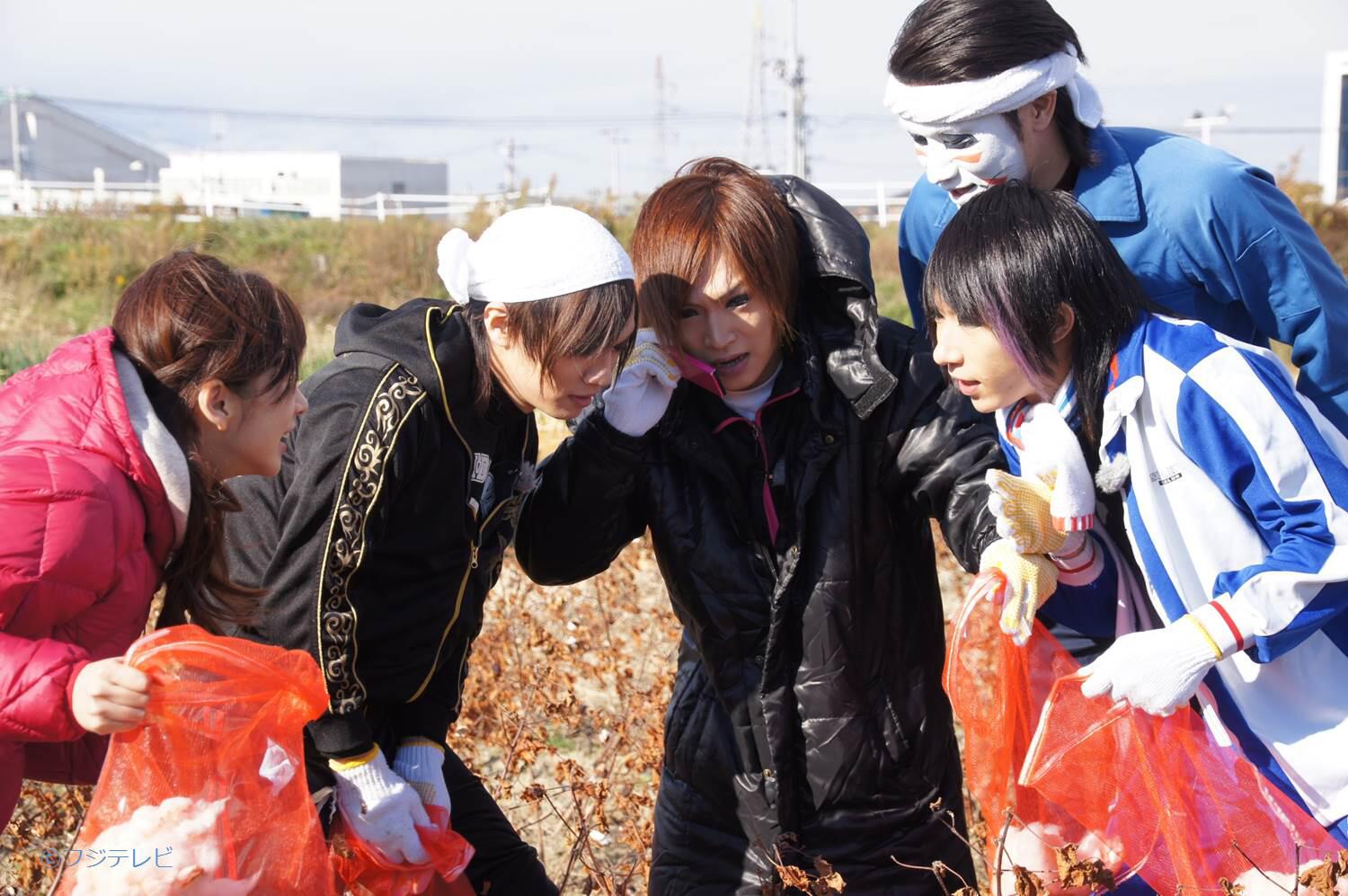 Twitter 上的 めざましテレビ 綿花畑のゴールデンボンバーさんにサプライズコール 笑っていいとも のテレフォンショッキングが重なった奇跡の1枚だよ ｖ めざましテレビ Http T Co Lzqpnlpqvv Twitter