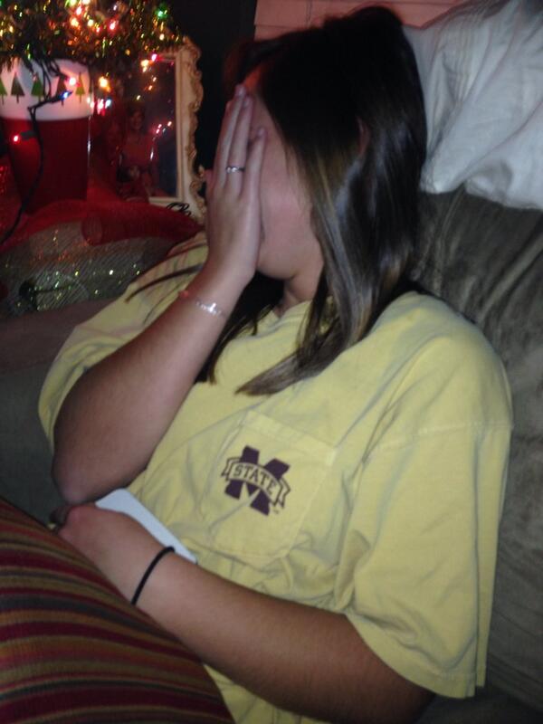 chrissymillerrr's tweet image. Attention world: @rosie_marquez is wearing a MS state t-shirt. #Ithasstarted