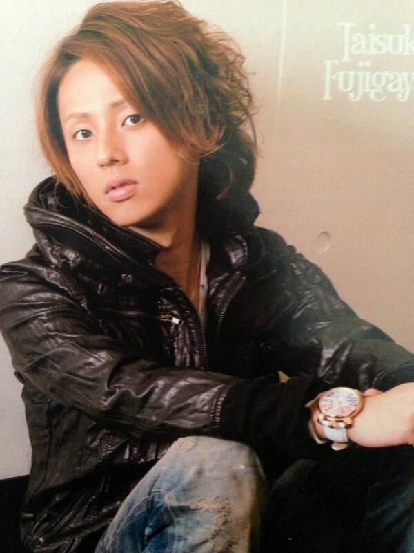 H_Wolf__trip's tweet photo. 一人で過ごすクリスマスなんてつまんねーだろ？
だから、ね、俺と一緒に過ごそ？

#RTしたnrさんbotさんフォローする
#RTで気になった人フォローする

#rtした人にキスするなら何処にキスするか答える http://t.co/BZqFYGE4MO