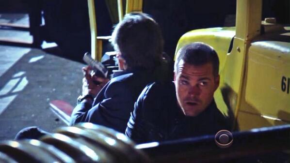 TeamCallen's tweet image. This Christmas Eve, have somebody's back. -тс
#NCISLA