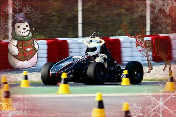 Merry Christmas and happy holidays to all our friends and supporters from <a href="/InfinityKempten/">Infinity Racing e.V.</a> !