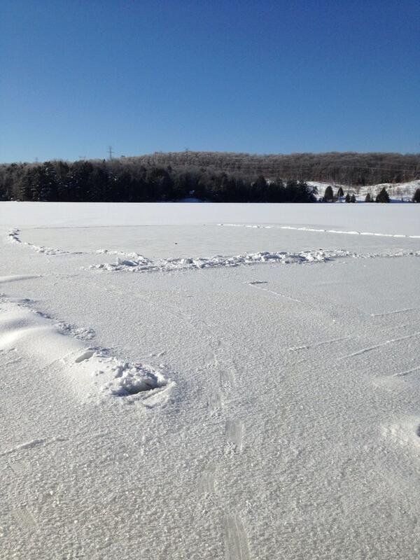 mbursey12's tweet photo. No better way to start your day then with a morning skate out on the lake! http://t.co/NFsYVpRsdL