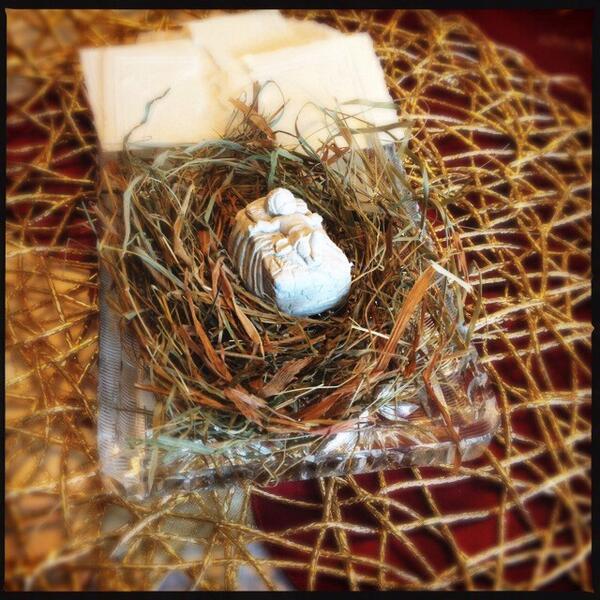 MyPolishKitchen's tweet photo. Wishing fellow Poles a Happy Christmas - Wesołych Świat #Wigilia #Smacznego http://t.co/A3mTSjjOUG