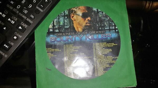 emprezkilla's tweet photo. @GrungGaadZillA ina mi ears fi di Christmas Cleaning >>>>Kaboom 😎 http://t.co/DiC6iM5gKo