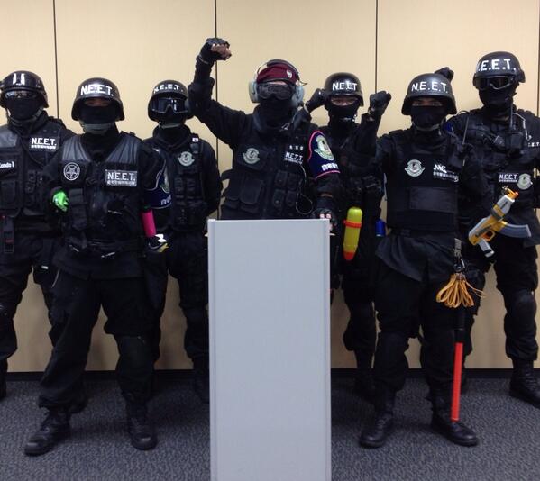 鰐軍曹 on Twitter: "すでに各所で甚大な被害が発生しているが、我々自宅警備隊は最後の一員に至るまで戦い ...