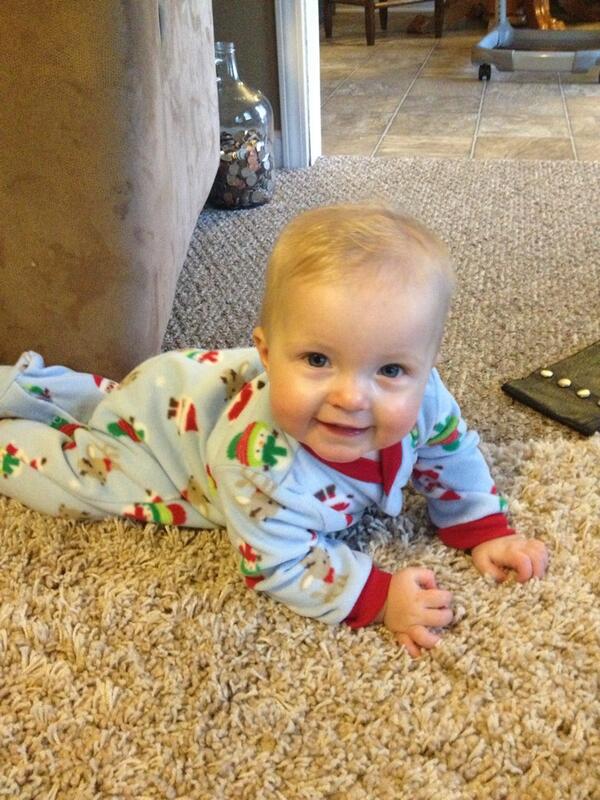 JennaRoseMB's tweet photo. Merry Christmas Eve http://t.co/o8tfoUlhvp