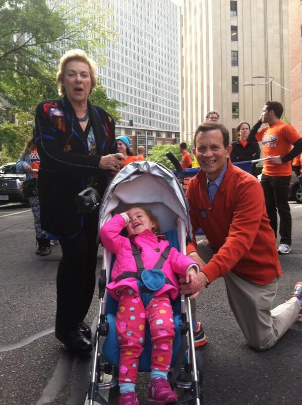 SteveGrossmanMA's tweet photo. Happy Holidays from my family to yours! Can't wait to see you on the #magov campaign trail in the new year! http://t.co/9rNWnLcoef