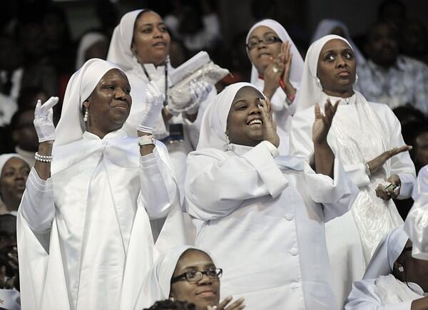 Boet_Themba's tweet image. Abo OOMF at Goodsundae #WhiteEverything