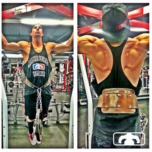 Blown_Gear's tweet image. @racert22 getting it in rocking our #StringerTank and #SnapBack! Is all about that #blownlifestyle. #stayblown