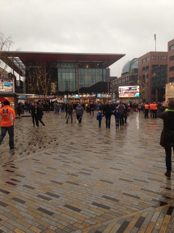 Bierring's tweet photo. Bedankt voor het kopen! We hebben €342,00 afgegeven aan Serious Request 2013 te Leeuwarden! #SR13 #Leeuwarden http://t.co/dMiR8Ki8FJ