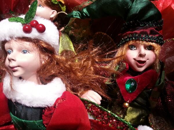 Sasquatch220's tweet photo. @jconfidence Why do creepy dolls always remind me of you? And Christmas. (of course.) http://t.co/dY2BS3JWFw