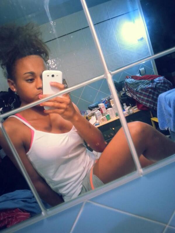 MelissaEay_ tweet picture