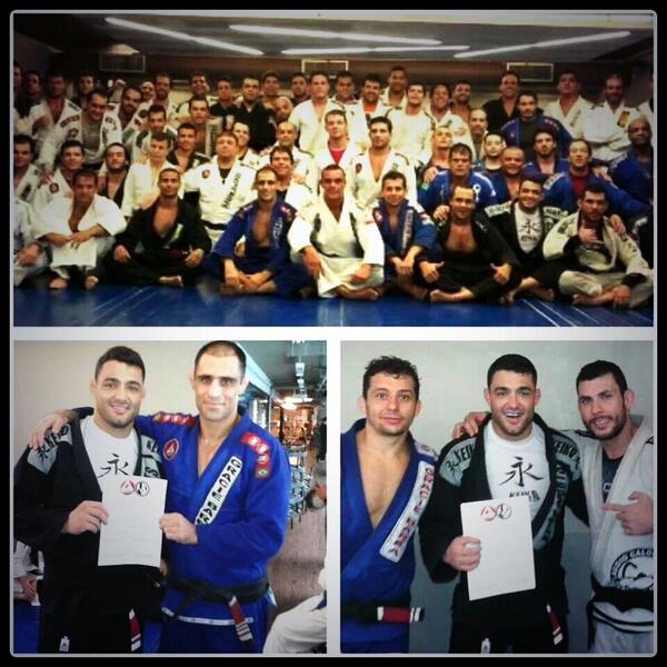 cassaoteam's tweet photo. Parabéns ao nosso querido mestre pela mais nova conquista, 1º GRAU NA FAIXA PRETA, orgulho é tê-lo ao nosso lado ! http://t.co/5pKqLx3kFm