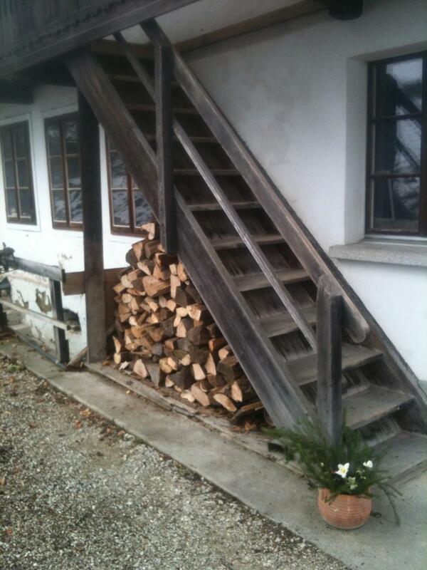 hipa's tweet photo. Frohe Weihnachten! http://t.co/QEOl1NgxKQ