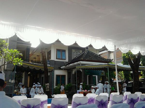 undangan melaspas &amp; mendem pedagingan <a href="/kantor/">김대영의 혈액사랑</a> camat kuta.....