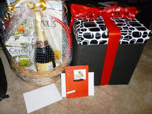WrappedInIt tweet picture