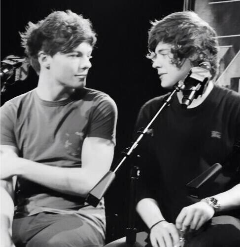 BeneathTheStarsFIC (@btsfic) on Twitter photo 