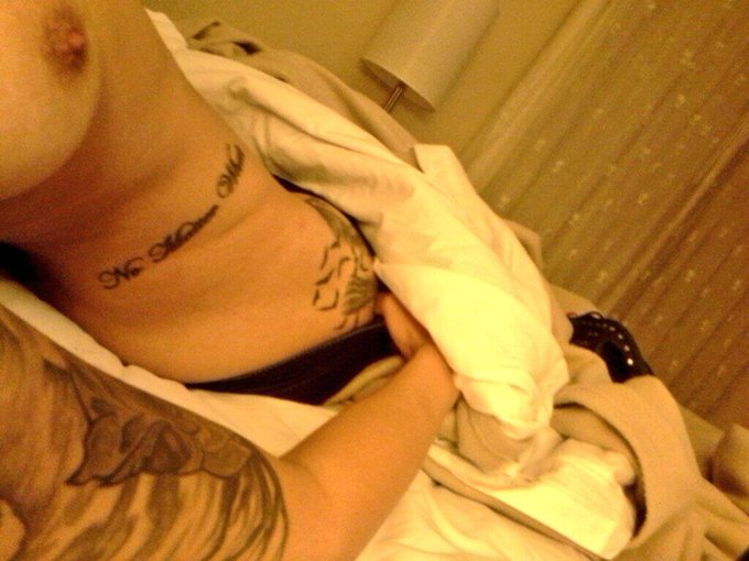 All alone for Christmas.  Ill be on @streamate  later tonight.  Keep me company?   http://t.co/V7Cja6veXf<a class="tags" target="_blank" title="On Twitter" href="/?out=eyJ0eXAiOiJKV1QiLCJhbGciOiJIUzUxMiJ9.eyJpYXQiOjE3MjE4NjU2NjMsImlzcyI6InR3cG9ybnN0YXJzLmNvbSIsIm5iZiI6MTcyMTg2NTY2MywiZXhwIjoxNzUzNDAxNjYzLCJyZWRpcmVjdF91cmwiOiJodHRwczovL3R3aXR0ZXIuY29tL3N0cmVhbWF0ZSJ9.8s_BBD5QN4XZFjRgufgjjEAQ87CRSr2UWeRALb42oM8W8cda7tDiTZ9OC8A_IvJ1nHCTqFklCjZQqdV5BDMX7w">@streamate</a><a href="/tag/nasty"class="tags"><span>#nasty</span></a><a href="/tag/messy"class="tags"><span>#messy</span></a><a href="/tag/camgirl"class="tags"><span>#camgirl</span></a><a href="/tag/longtongue"class="tags"><span>#longtongue</span></a><a href="/tag/spit"class="tags"><span>#spit</span></a><a href="/tag/dermals"class="tags"><span>#dermals</span></a>
