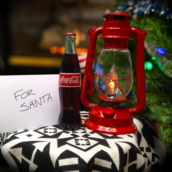 CocaCola's tweet photo. Don't forget, delivering presents is a thirsty business... http://t.co/Dx8J78sbvR