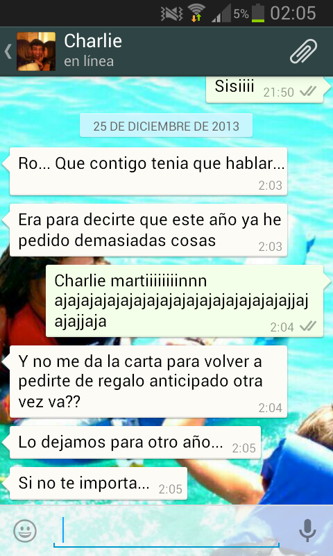 roperezgt's tweet photo. El putooo jajajajajajajajajajaj @charliees10 feliz navidad a ti tambien niñooo http://t.co/wgwxkI20V9
