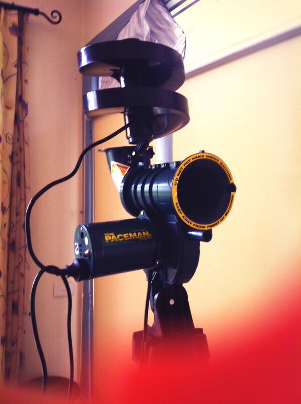 jontys_96's tweet image. Absolutely stoked with the Christmas pressie this year #santa #ballmachine @wrsbadness @Jbartholomeusz1 @OrmondCC