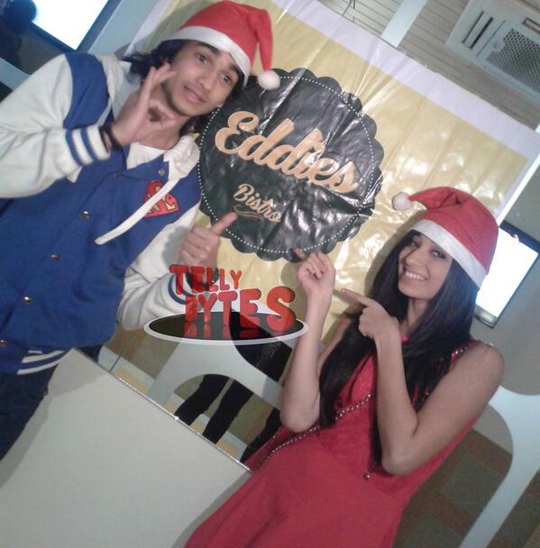 moksha_bhatt's tweet photo. @SwaronFC  @TellyBytes  Ohhhhh... http://t.co/DPS7M5u9ny