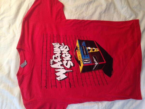 going to send this signed shirt to someone who RT's this #happyholidays #timefliestuesday