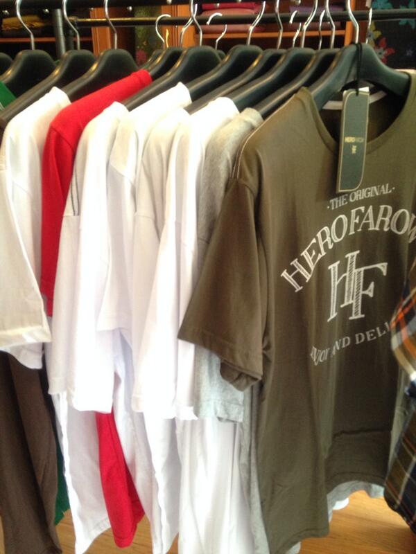 Tshirt 55k disc natalan di office yukkk marih