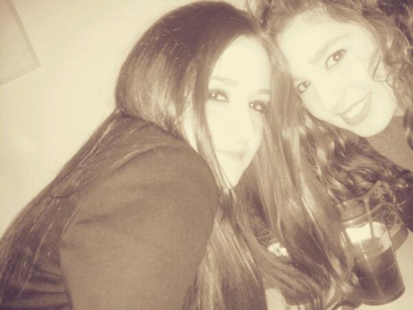 ireene122's tweet photo. Que el amor de mk vida erws tuuuuuu http://t.co/1rV51kc5bK