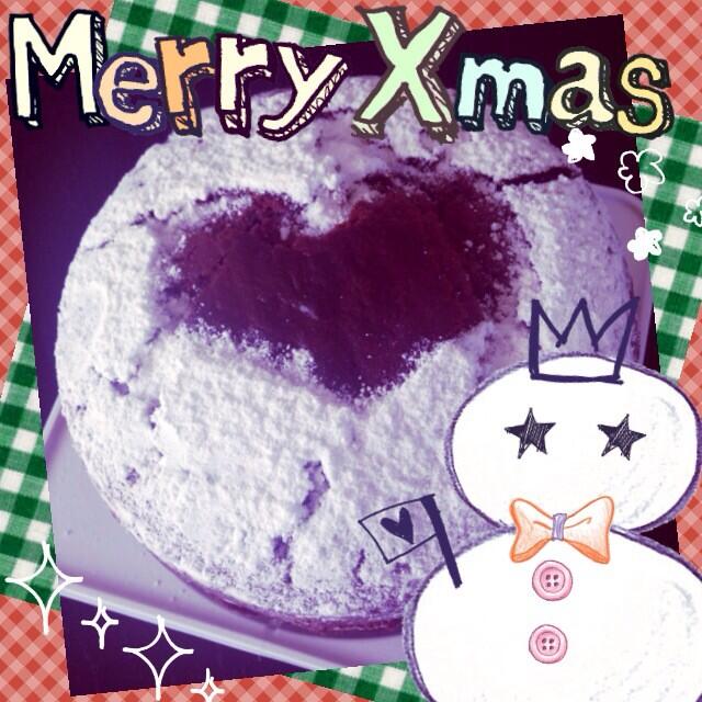 昨日はみんなでクリスマス会したから、今日はお家でのんびりご飯(｡-_-｡)ガトーショコラ食べたくなったから作ってみたよ。美味しくできたから、みんなにも食べてもらいたーい♡ http://t.co/vo